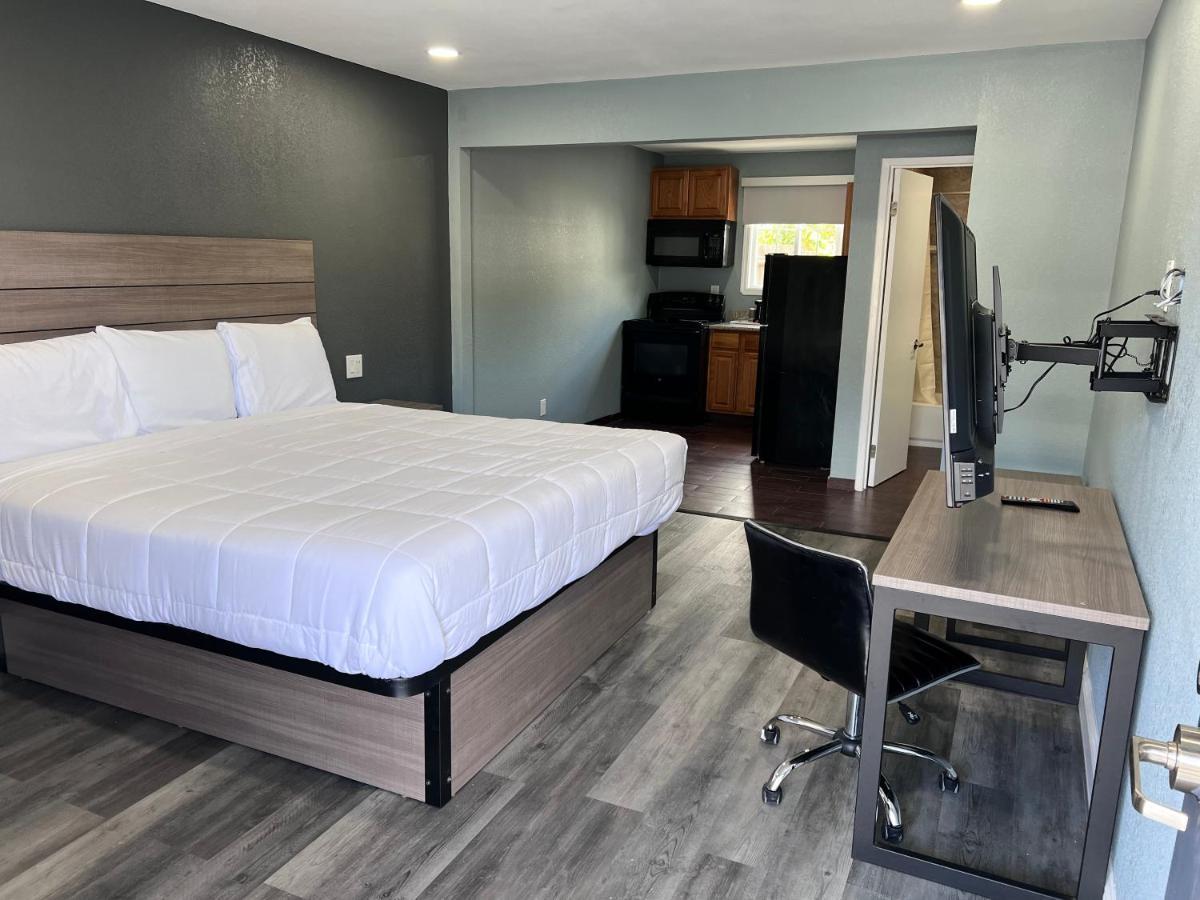 Surf City Inn & Suites Santa Cruz Buitenkant foto