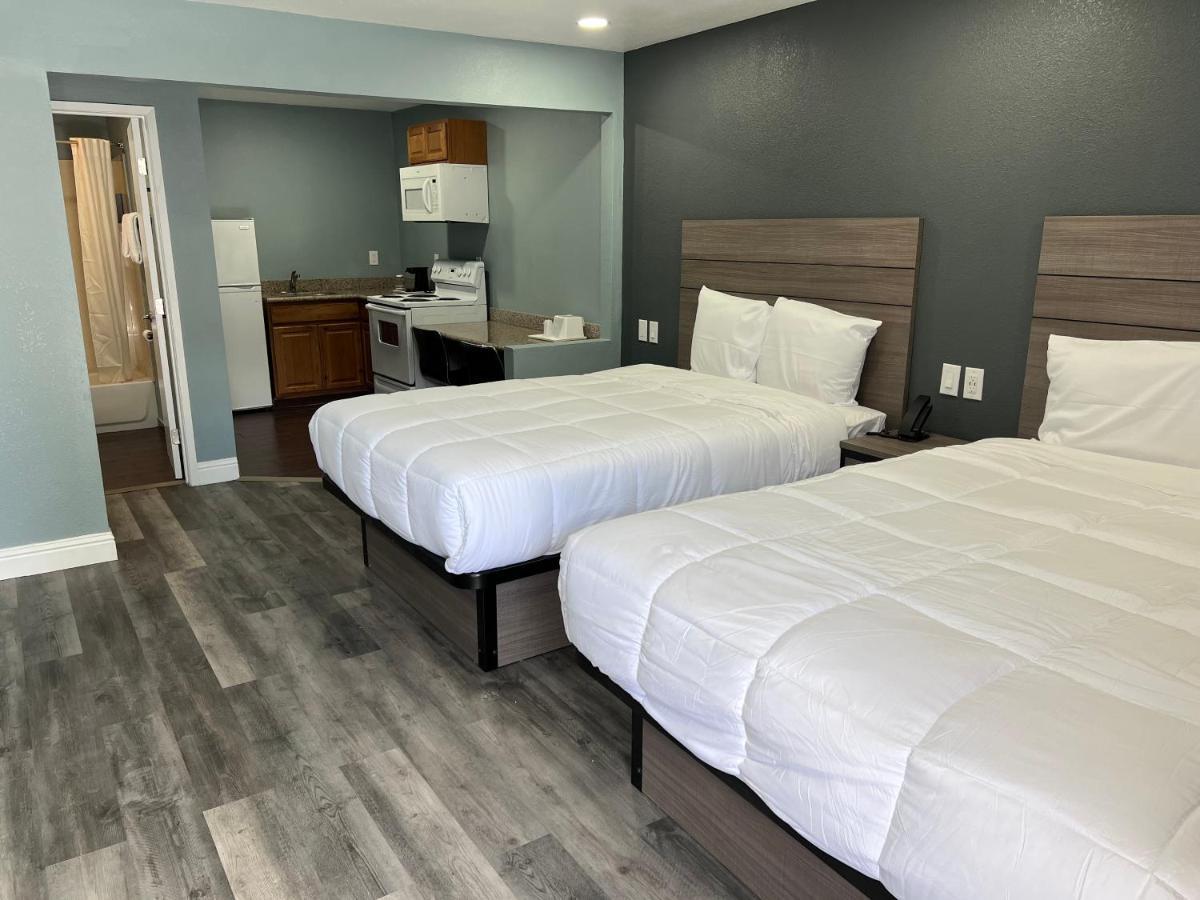Surf City Inn & Suites Santa Cruz Buitenkant foto