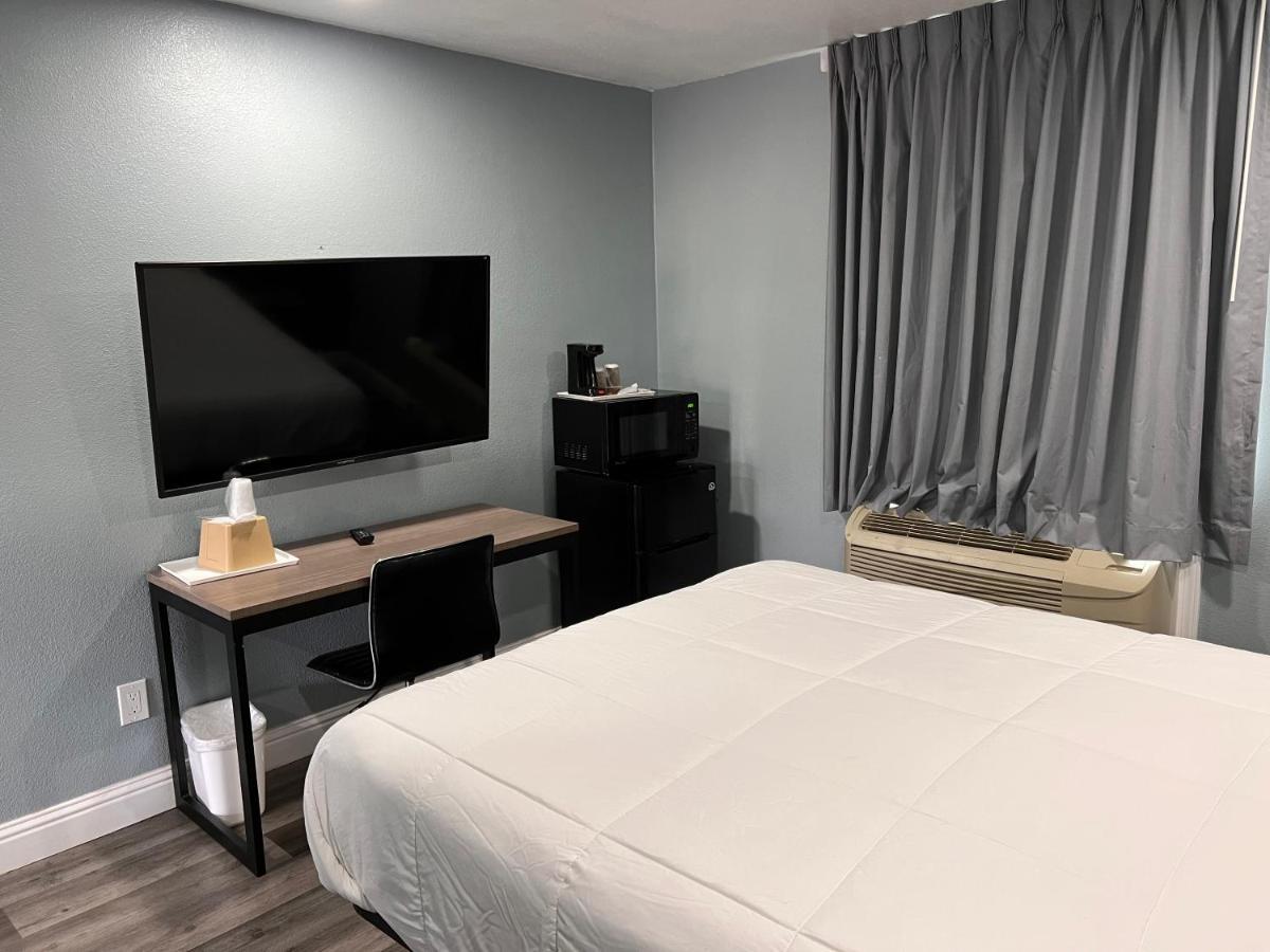Surf City Inn & Suites Santa Cruz Buitenkant foto