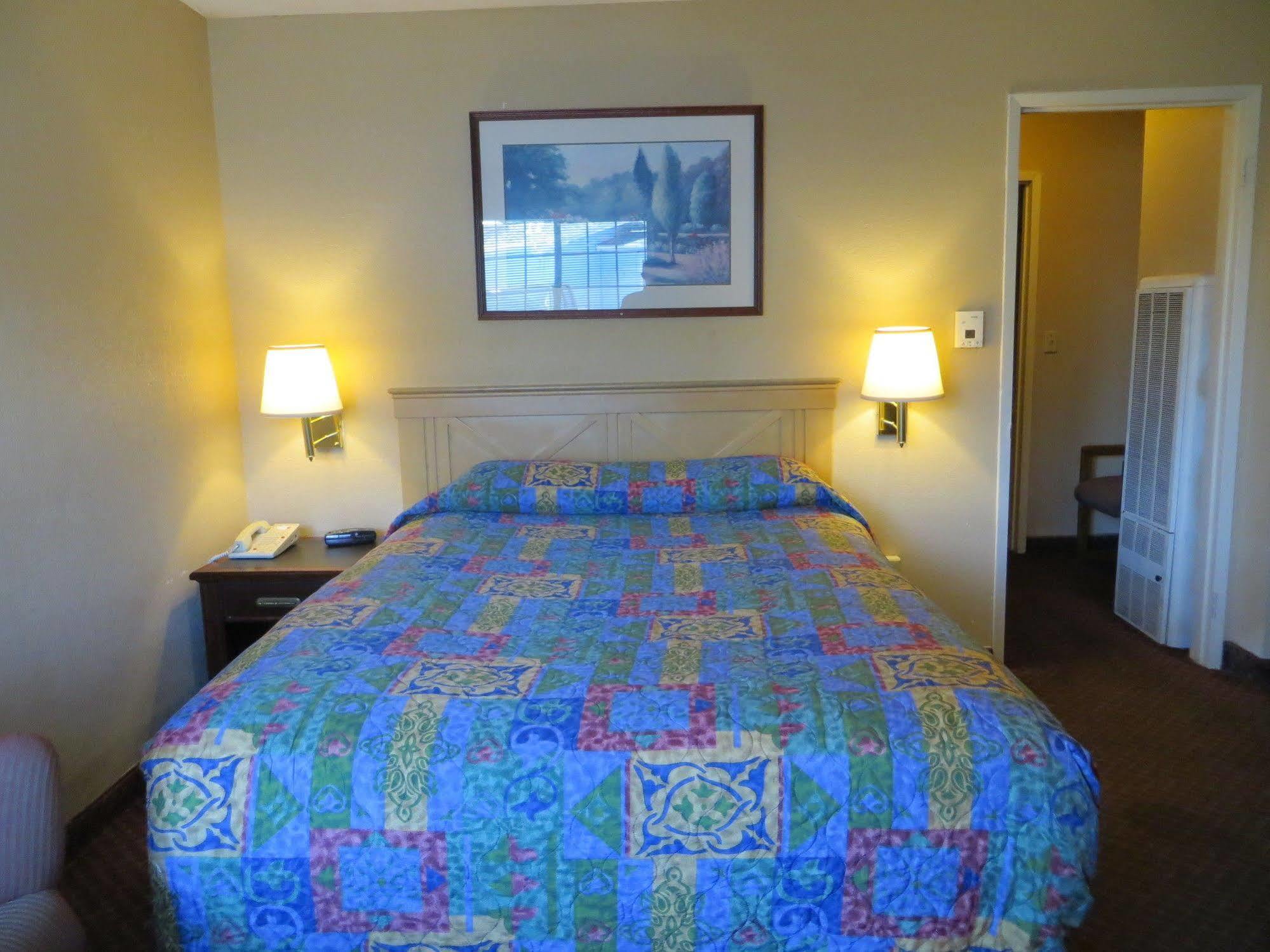 Surf City Inn & Suites Santa Cruz Buitenkant foto